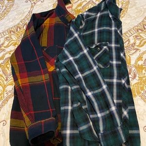 Bundle of 2 Flannels